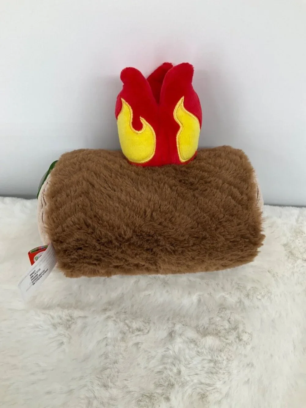 Gigglescape Christmas Yuletide Fire Log 7